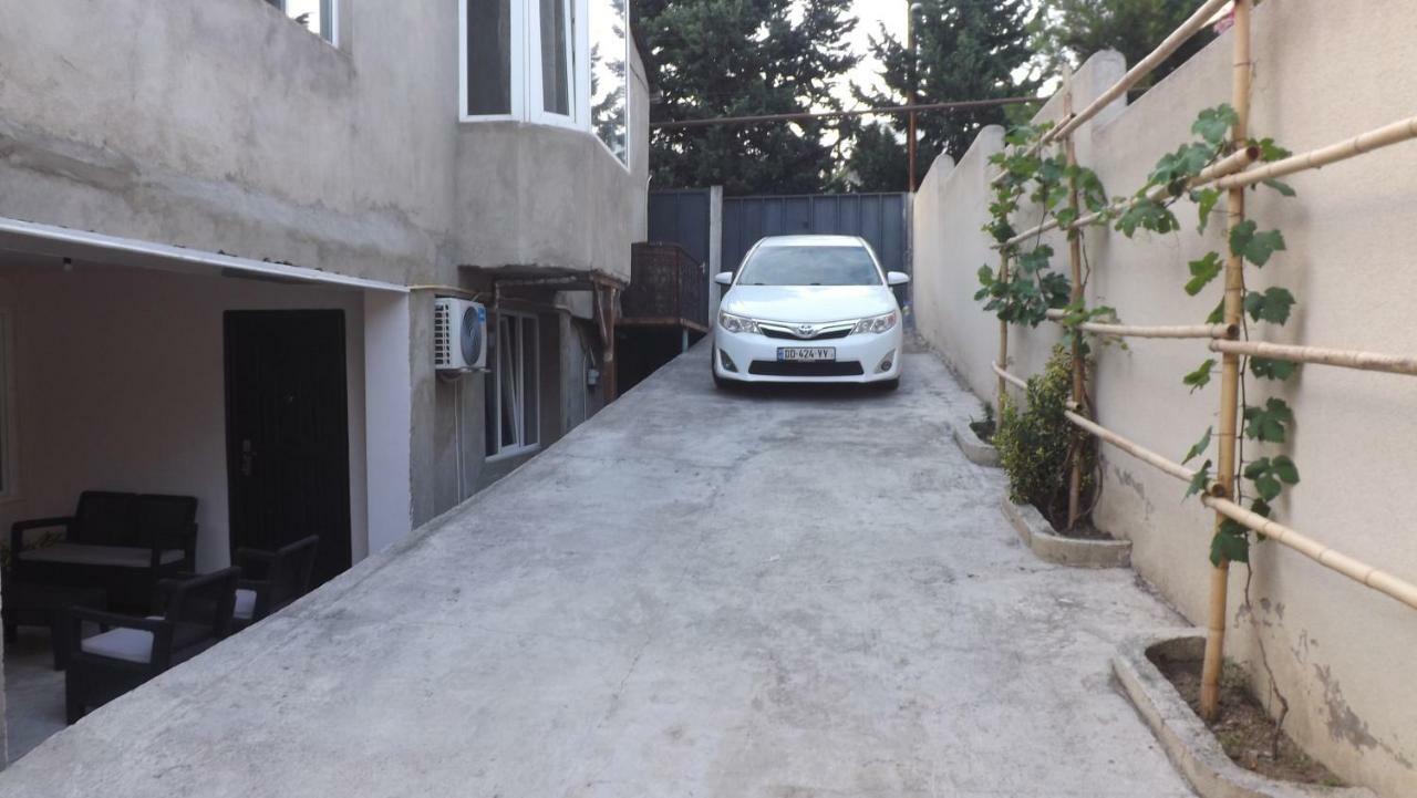 Fishmen Apartment Tbilisi Exterior photo